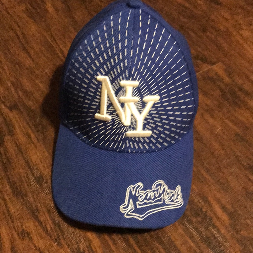 New York Adult Blue Hat OS Like New/ Never Worn
